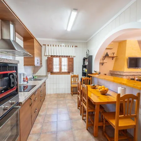 Tropicana Villa *