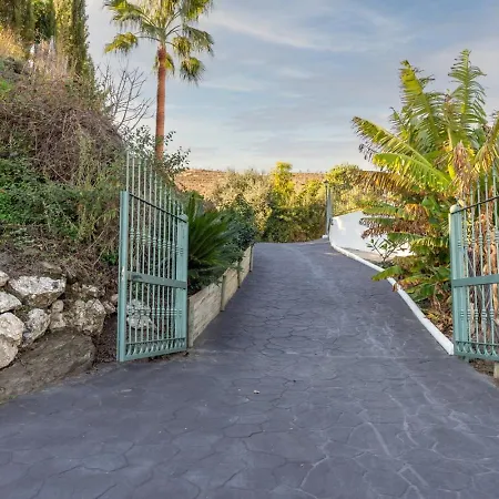 Tropicana Villa Nerja